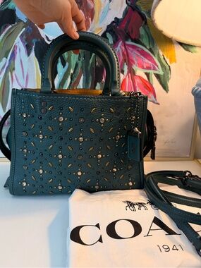Rare Coach 1941 Prairie Rivets Rogue 25 Dark Green Pebble Leather Handbag